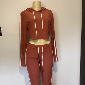 Fashion Nova Top and Bottom Jogger set